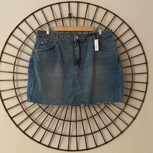 NWT TOPSHOP Frayed Hem Miniskirt | size 14